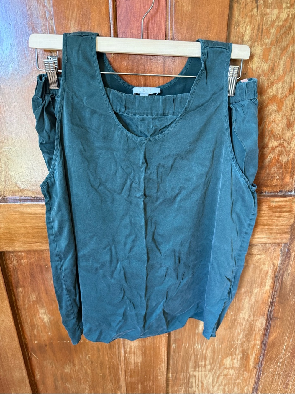 Lunya washable silk sleep set in green